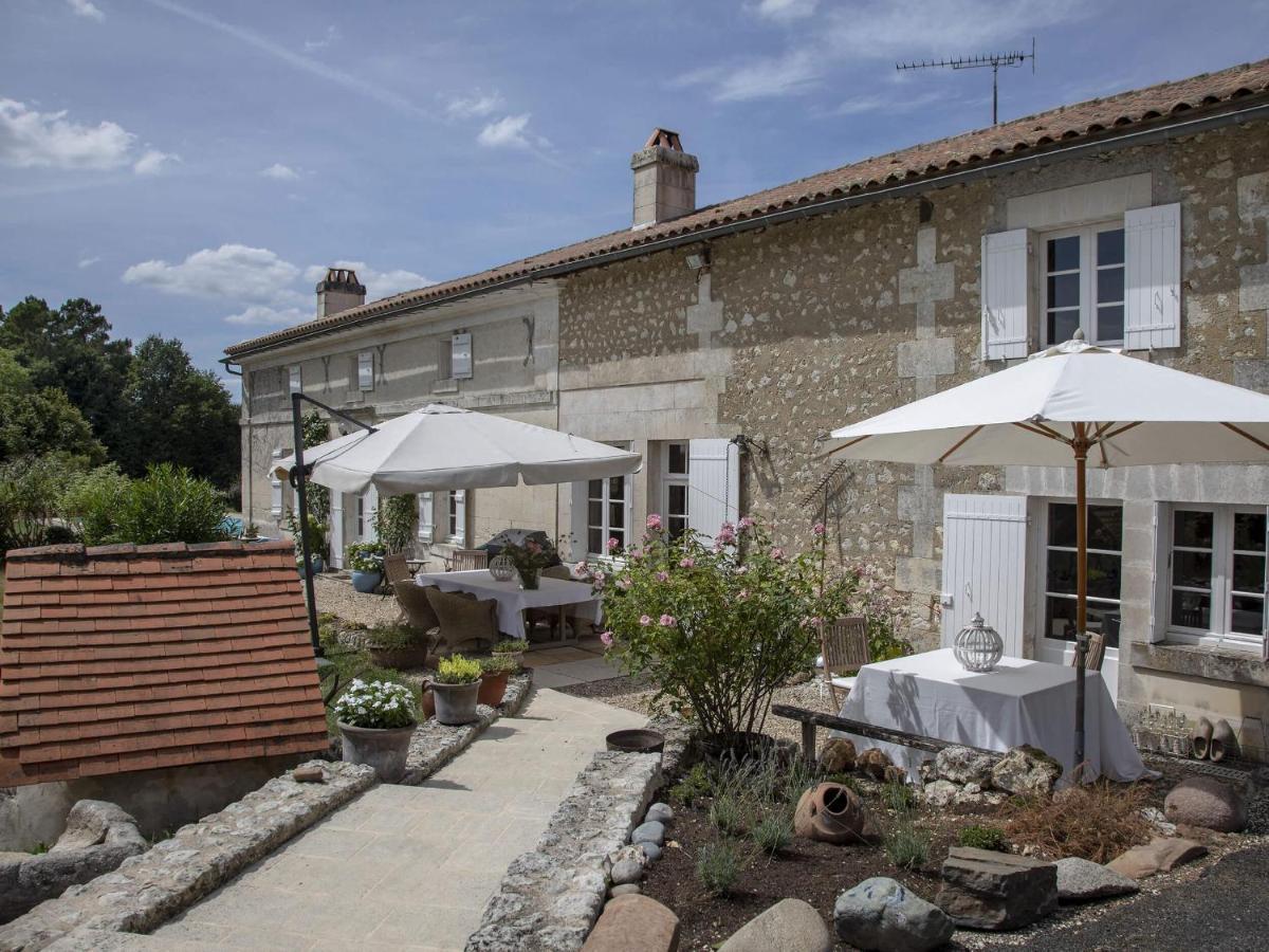 Le Boisdalon Bed & Breakfast Yviers Exterior photo